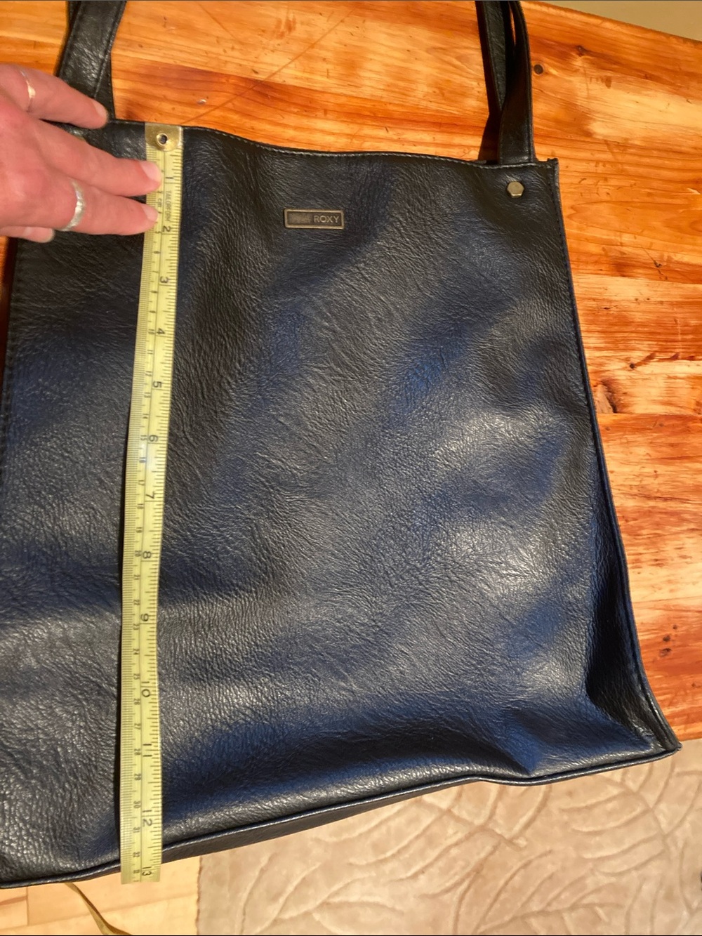 Roxy Black Faux-Leather Shoulder Tote - Picture 7 of 8